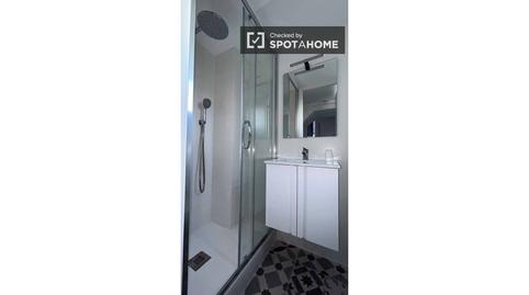 Foto 5 de Estudi per a compartir a La Salut,  Barcelona Capital