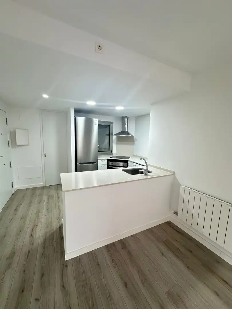 Küche von Wohnung zum Verkauf in Manresa mit Heizung, Parkett und Ofen