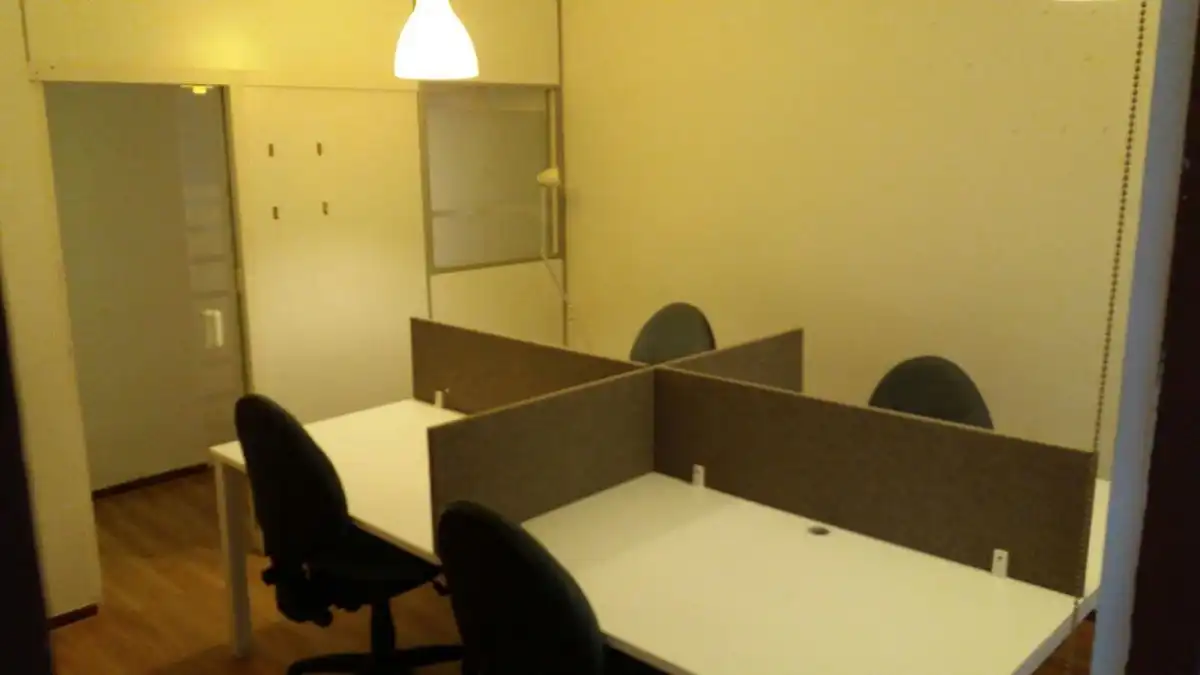 Büro zur Miete in Palamós mit Klimaanlage und Möbliert