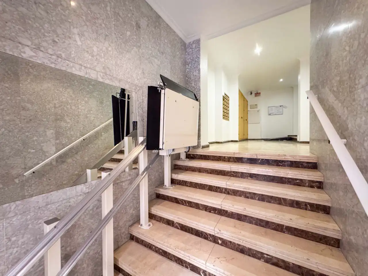 Ático en venta en Torrevieja con Calefacción, Terraza y Balcón