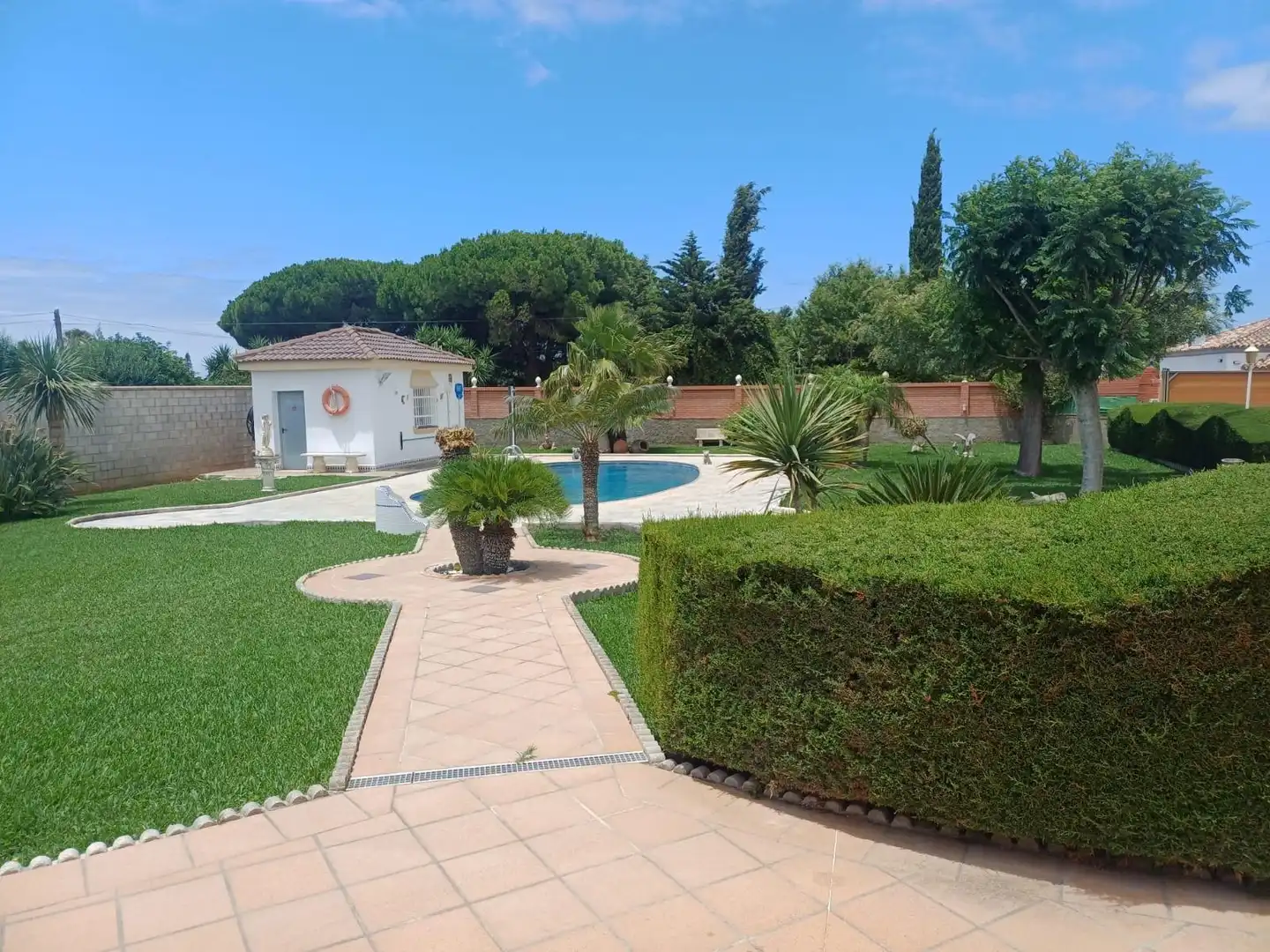 Jardín de Casa o chalet en venta en Chiclana de la Frontera con Aire acondicionado, Jardín privado y Trastero