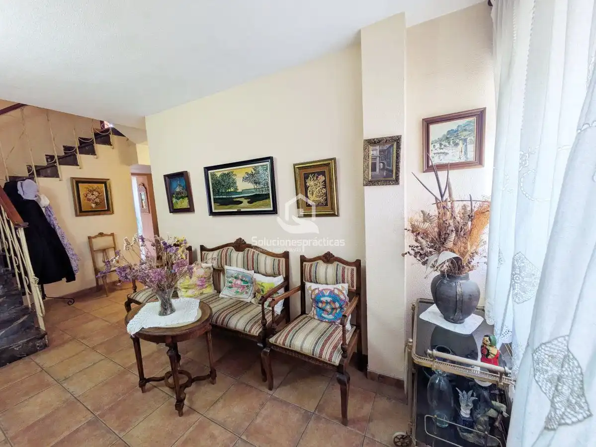 Casa o xalet en venda en Jaén amb Aire condicionat, Terrassa i Traster