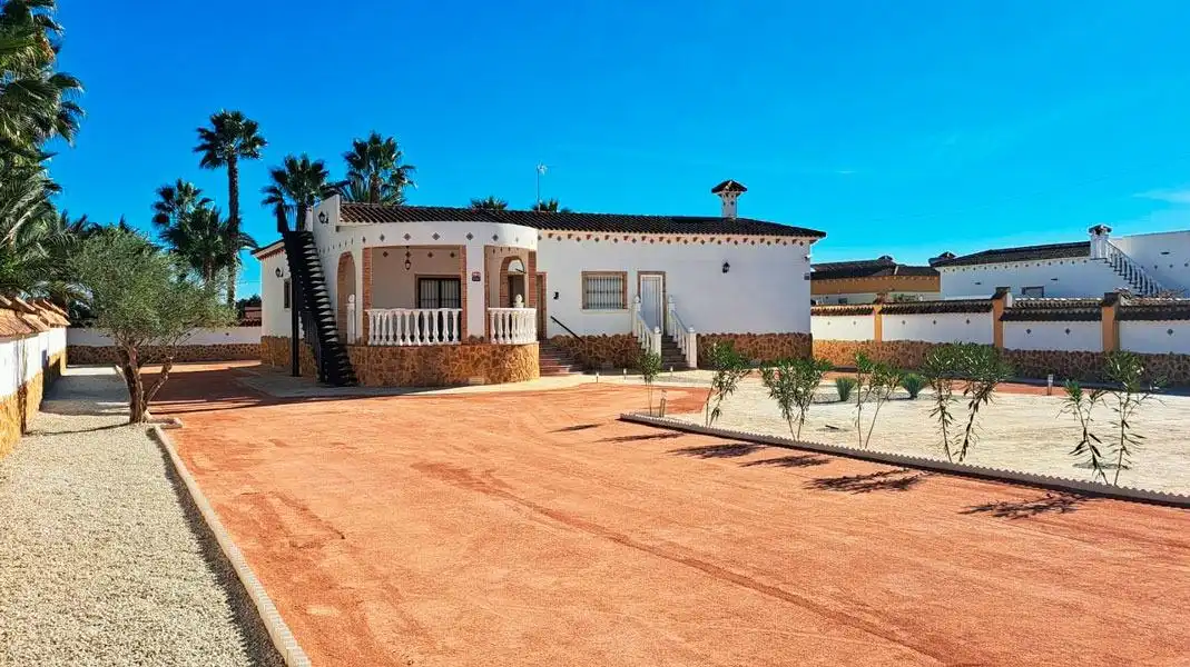Villa con giardino in vendita a Catral