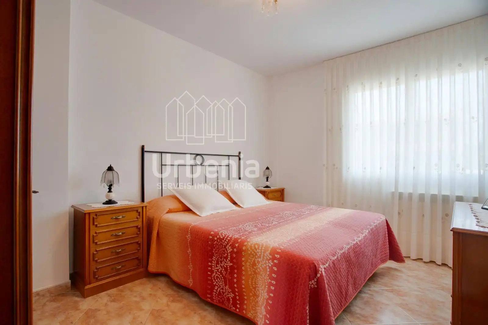 Dormitori de Casa o xalet en venda en Pineda de Mar amb Aire condicionat, Calefacció i Terrassa