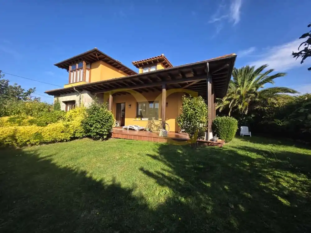 Casa o xalet en venda a Póo, Celorio - Poó - Parres