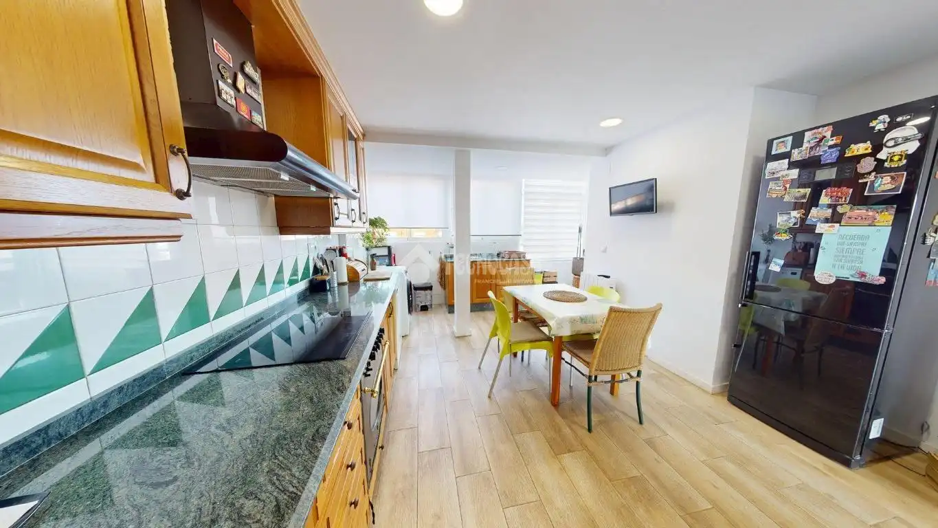 Cocina de Piso en venta en Valencia con Aire acondicionado, Calefacción y Balcón