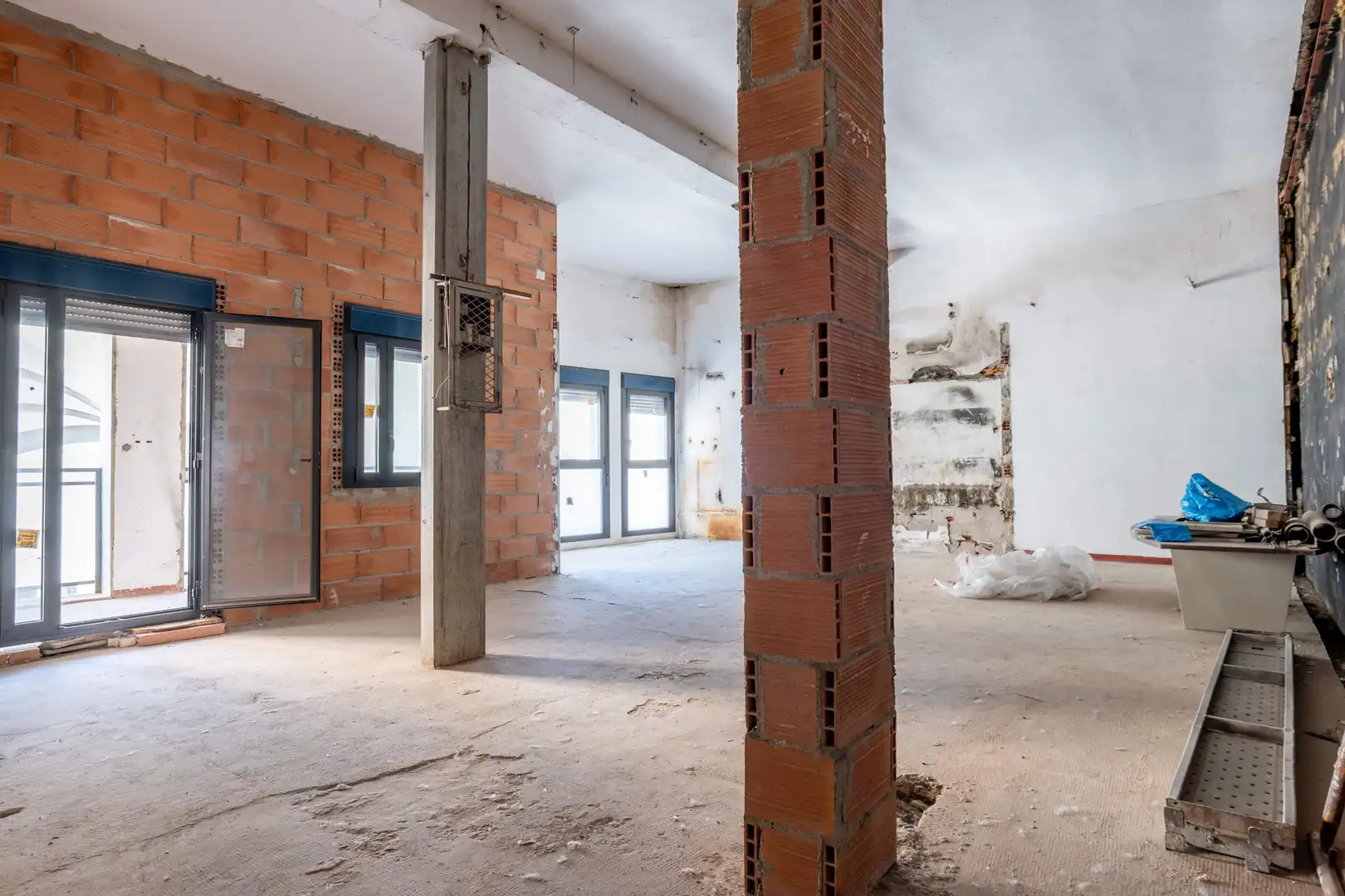 Edifici en venda en Barbastro