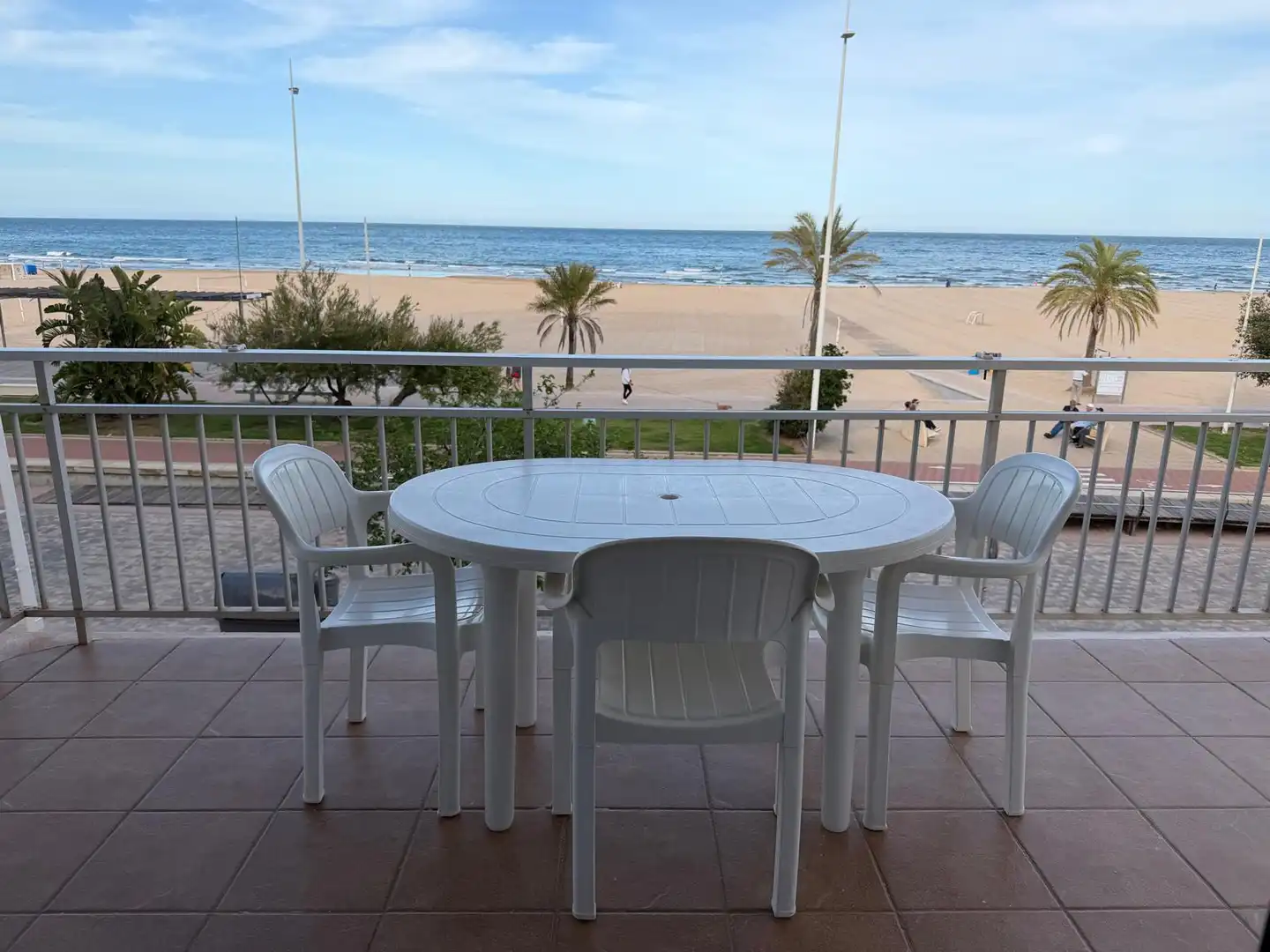 Terrassa de Apartament de lloguer en Gandia amb Moblat, Forn i Rentadora