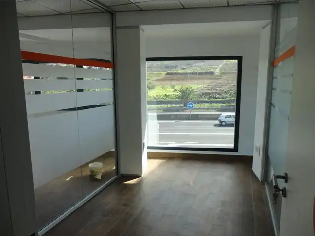 Büro zur Miete in Tacoronte mit Klimaanlage, Terrasse und Möbliert