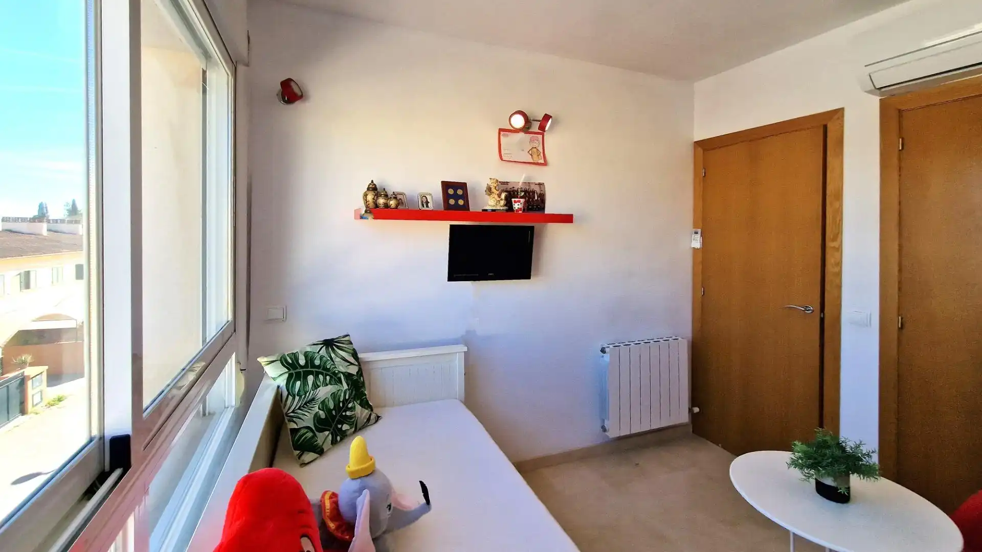 Bedroom of Detached homes for sale in  Palma de Mallorca  with Air Conditioner, Heating and Private garden