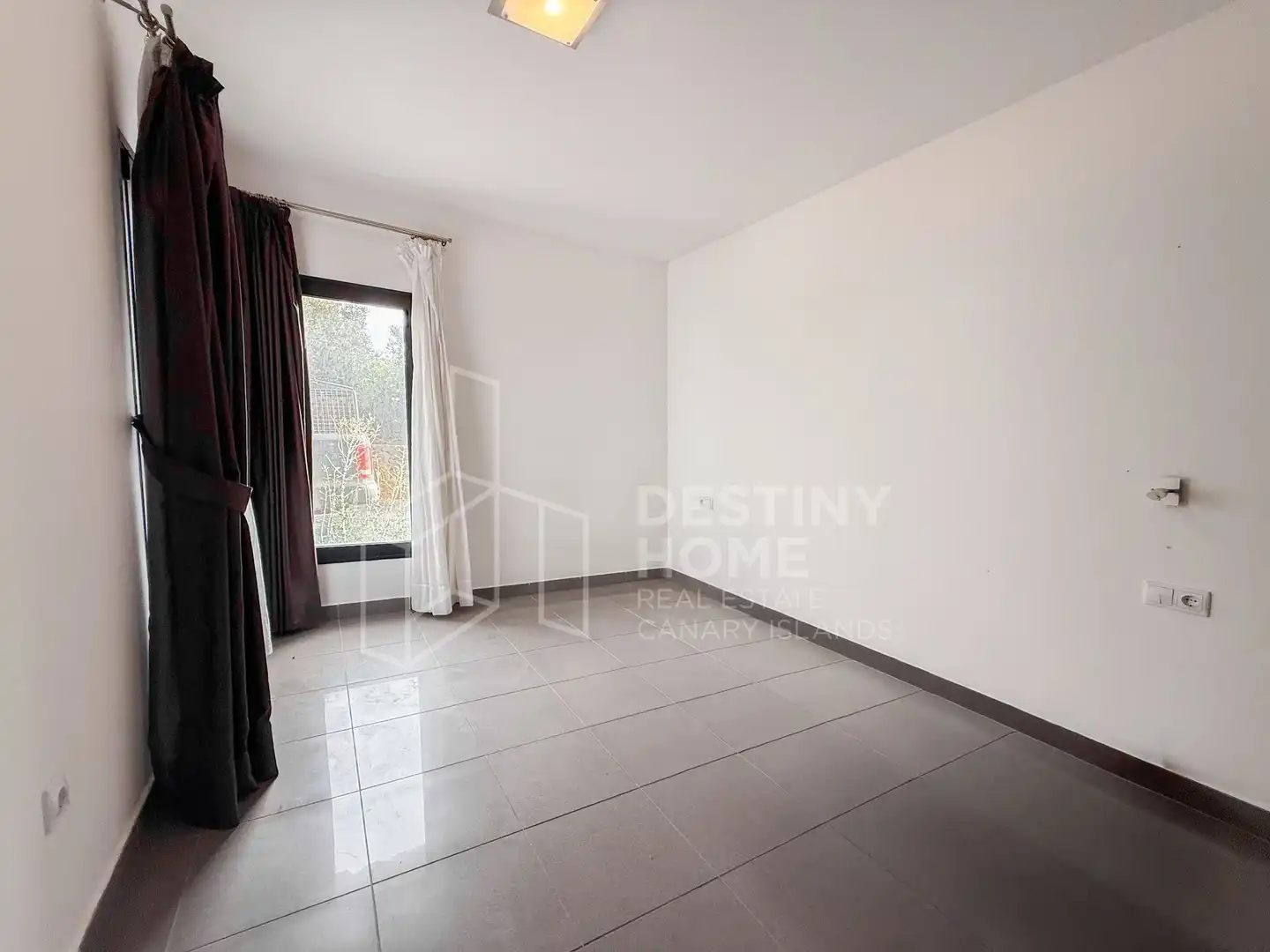 Villa con giardino in vendita a Majanicho, imagen 39