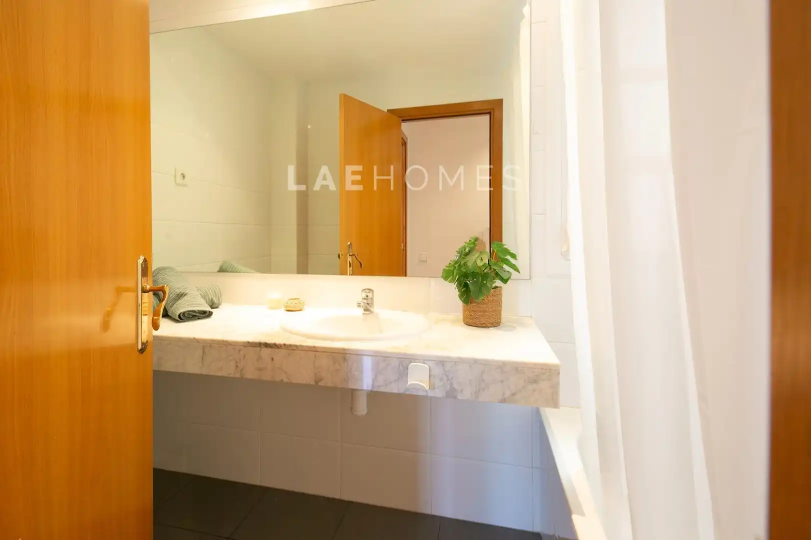 Badezimmer von Dachboden zum Verkauf in Sant Cugat del Vallès mit Klimaanlage, Heizung und Privatgarten