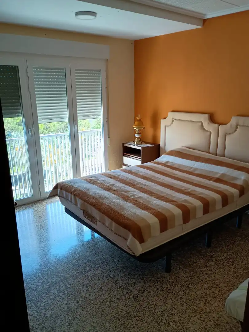 Habitación de Piso en venta en Valencia con Aire acondicionado y Amueblado