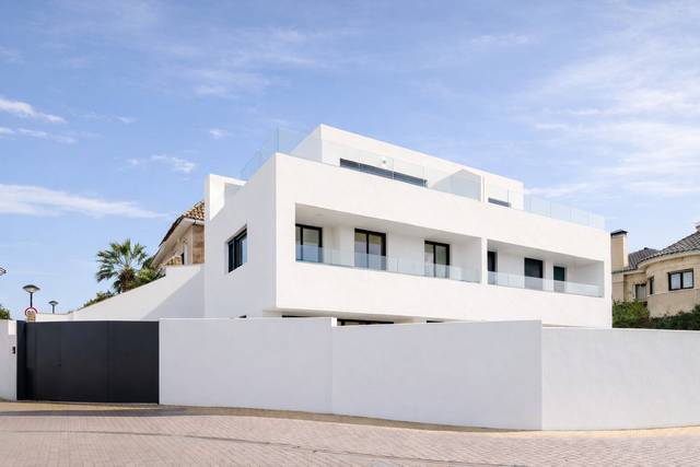 Casa-chalet en Venta en Avenida de la Ilustración, 24 en Montecanal