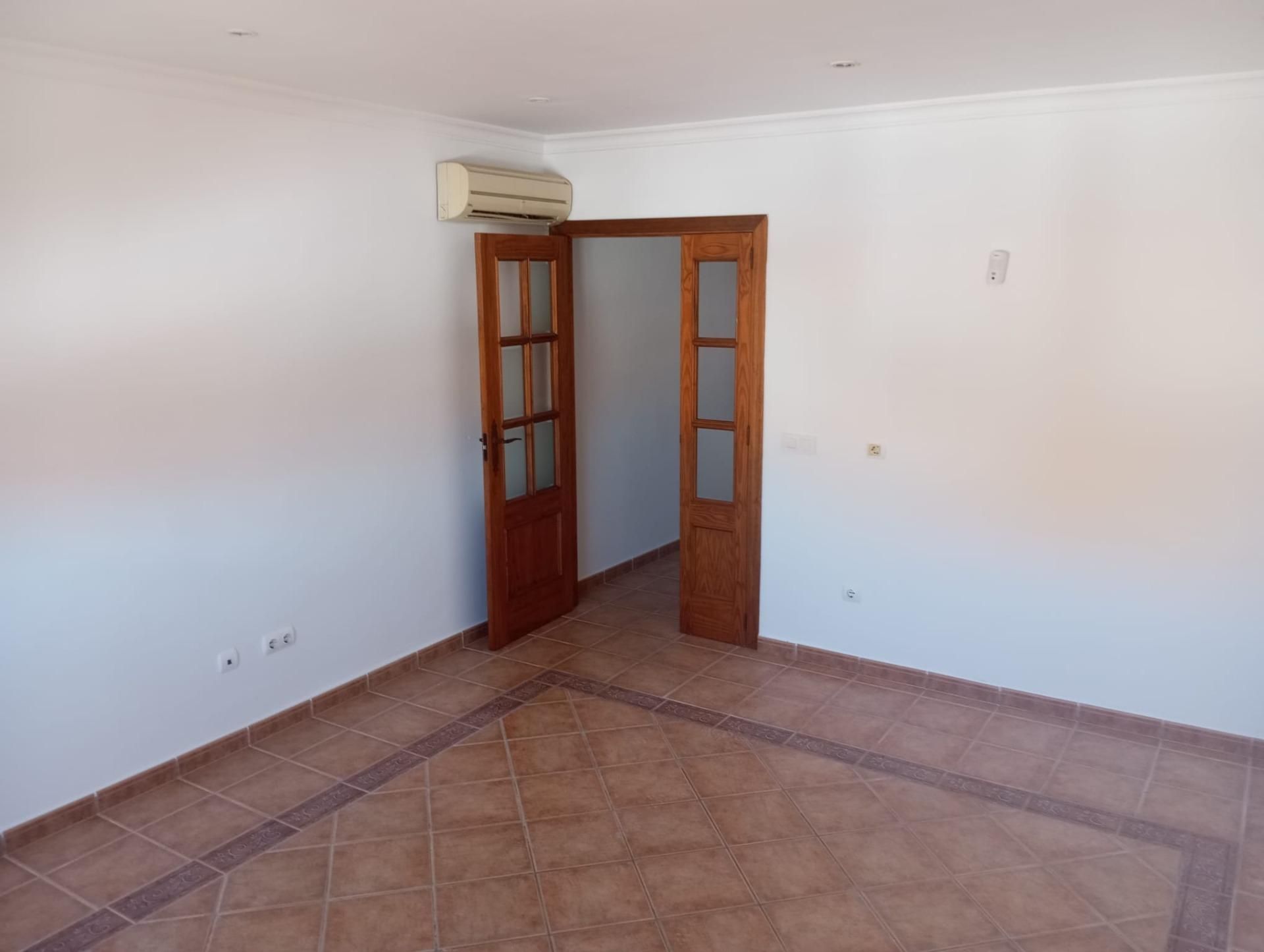 Flat for sale in La Línea de la Concepción