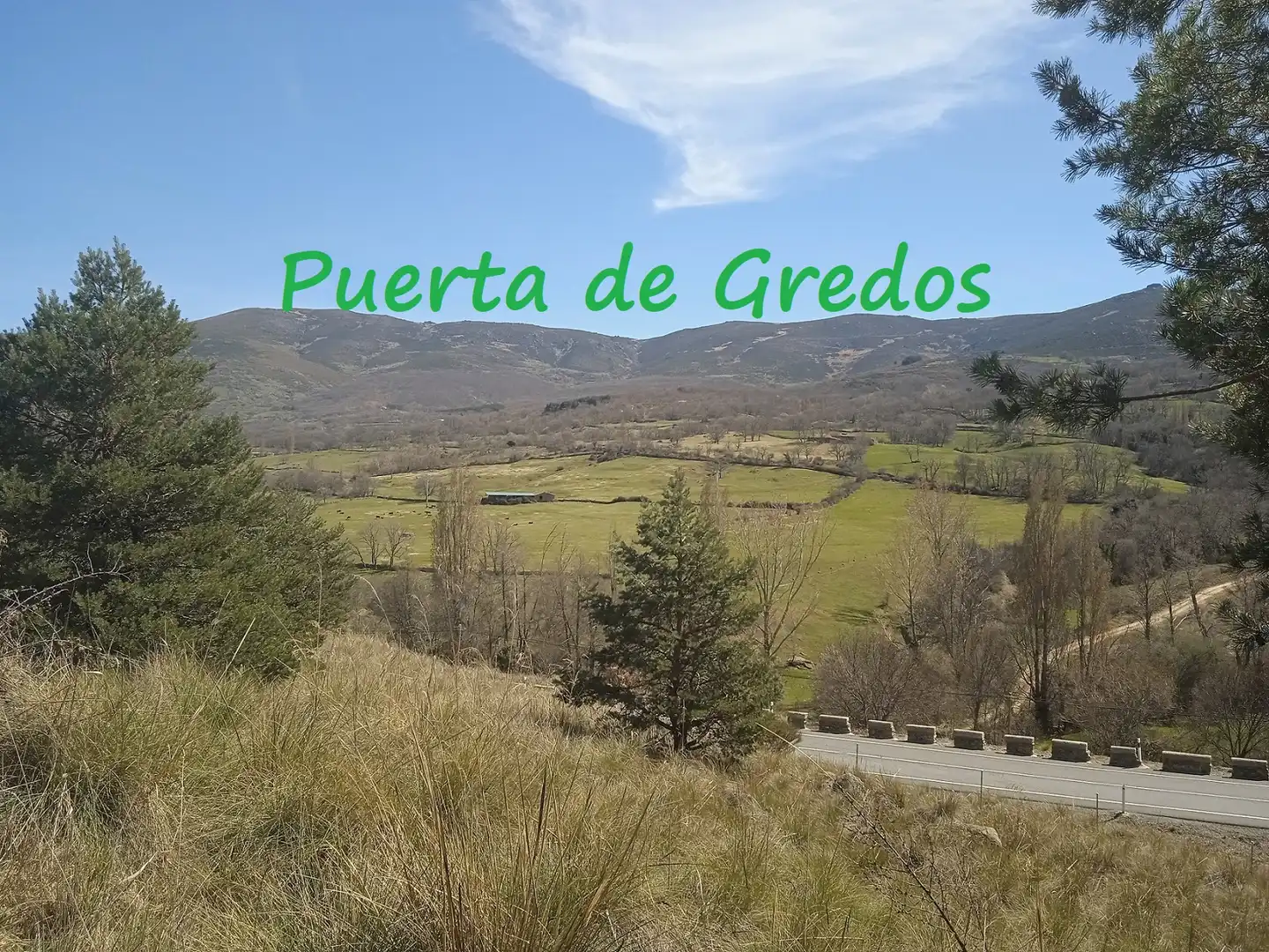 Vista exterior de Terreno en venta en Santiago del Collado