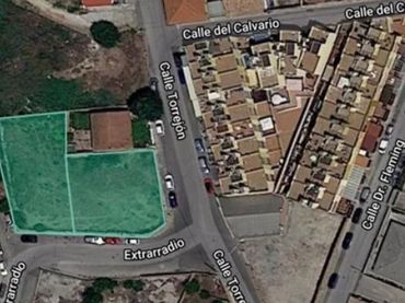 Terreno residencial en venta en Calle Torrejón