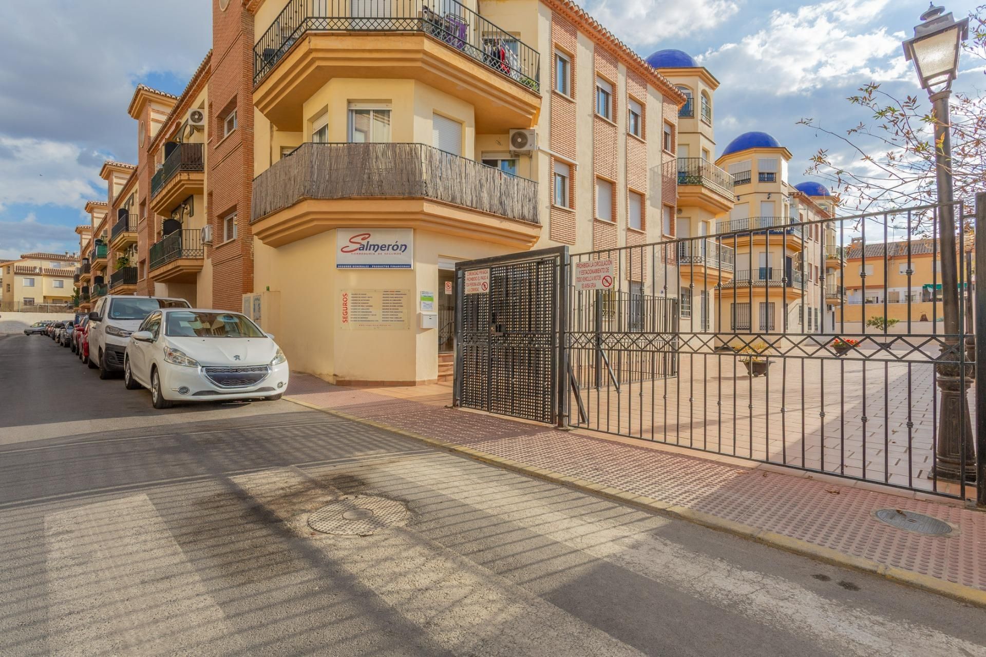 Vista exterior de Piso en venta en Las Gabias