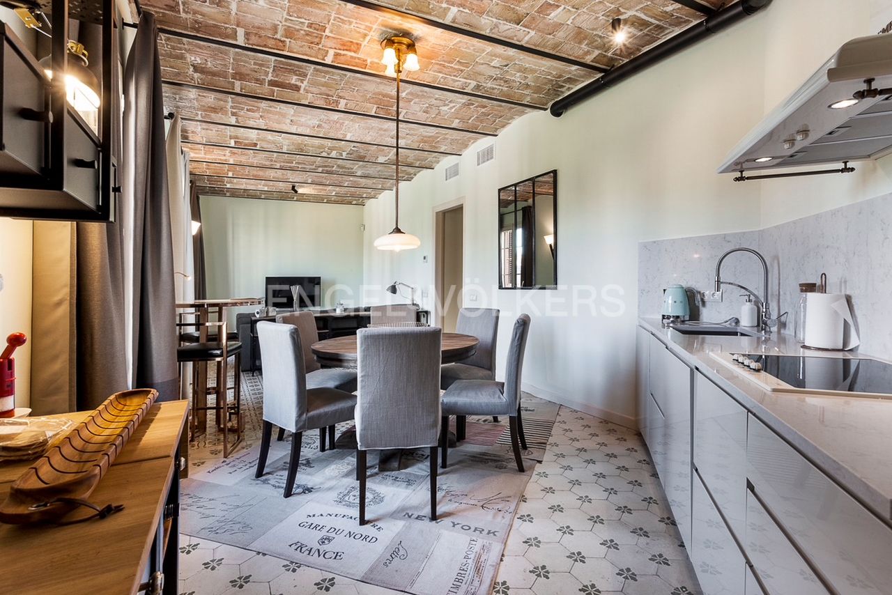 Kitchen of Flat for rent in  Barcelona Capital  with Air Conditioner, Heating and Furnished