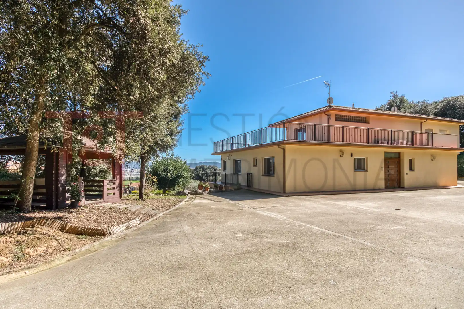 Houses for sale in Carrer de la Vil-la Romana, 27, Bescanó