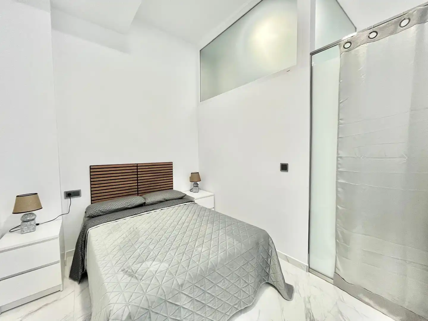 Habitación de Planta baja de alquiler en Torrevieja con Aire acondicionado, Calefacción y Terraza