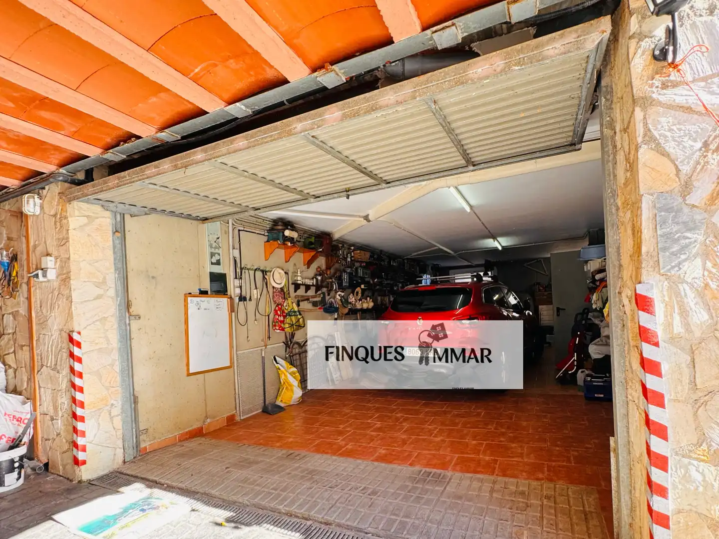 Parking de Casa o chalet en venta en Sils con Aire acondicionado, Calefacción y Jardín privado