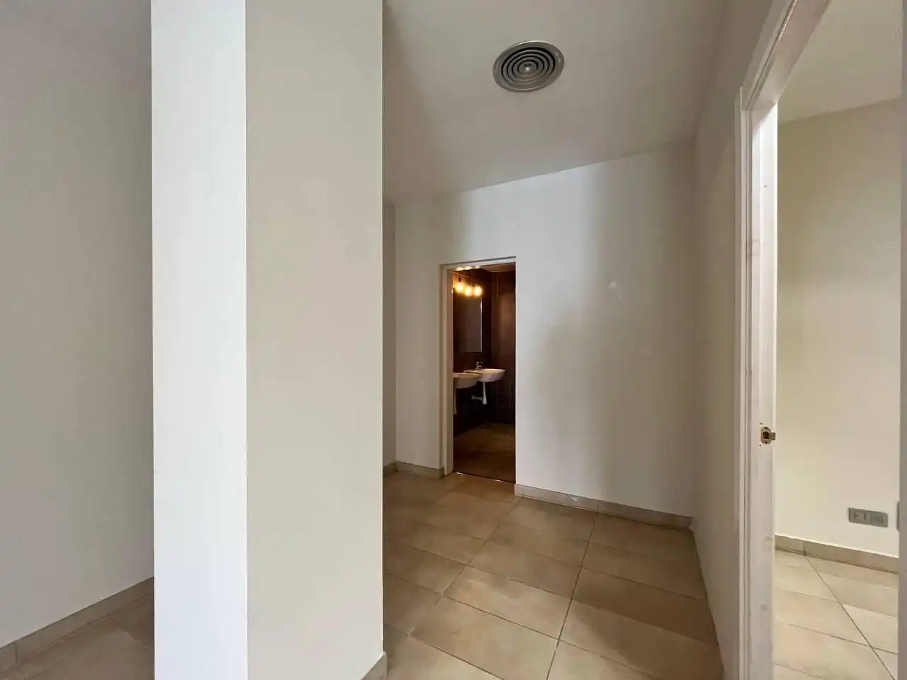 Business premises to rent in Plaça de Pep Ventura, imagen 8