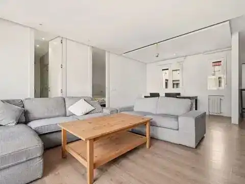 Sala d'estar de Àtic en venda en  Madrid Capital amb Aire condicionat