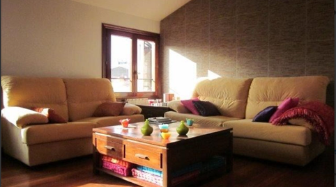 Foto 4 de Pis en venda a Mugica y Butron, Castaños - Begoñaibarra, Bizkaia