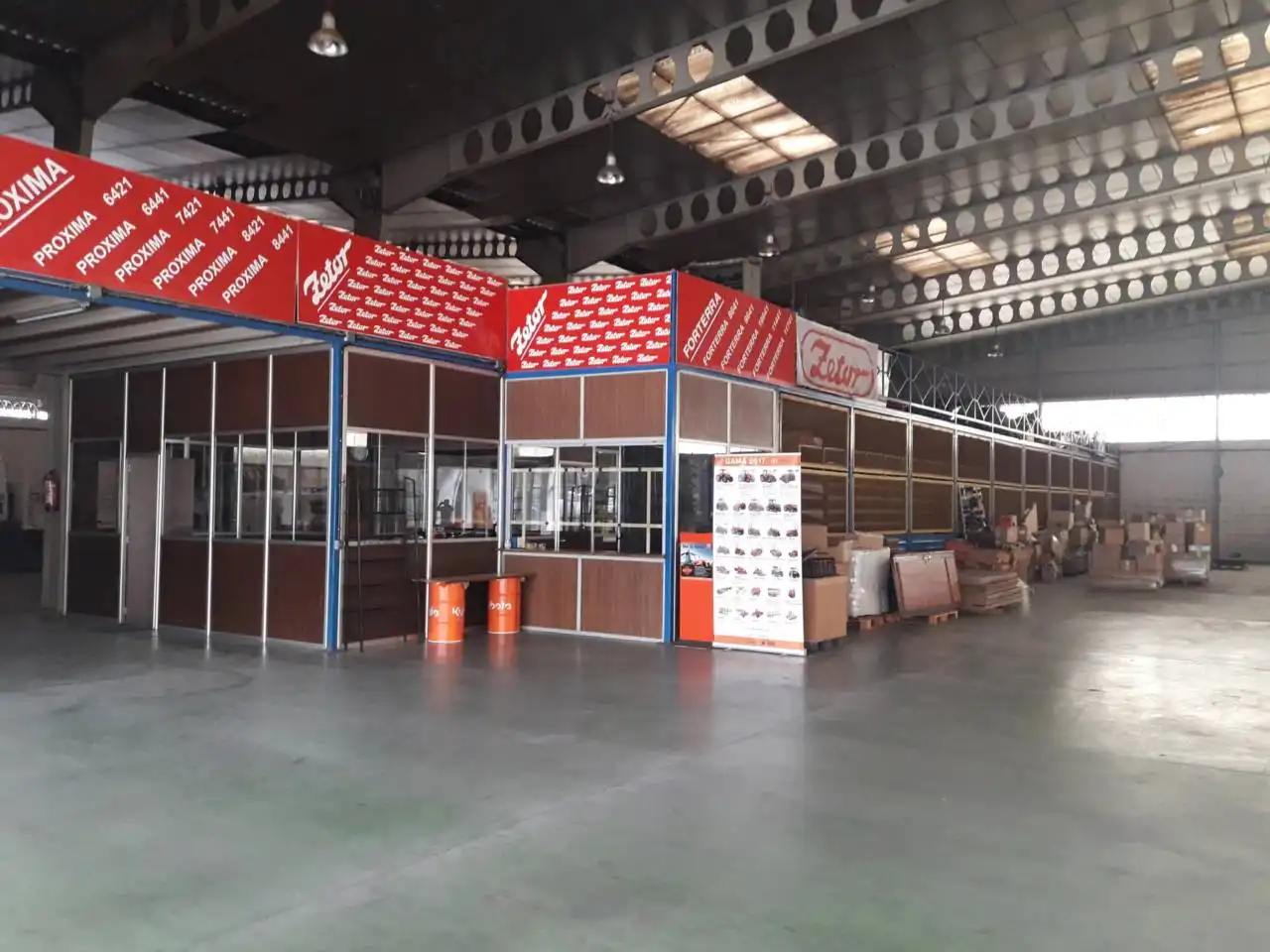Fabrikhallen zur Miete in Carreño, Asturias