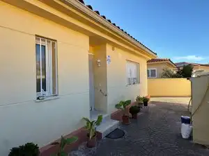 Casa bifamiliare in vendita a La Riera de Gaià, imagen 6