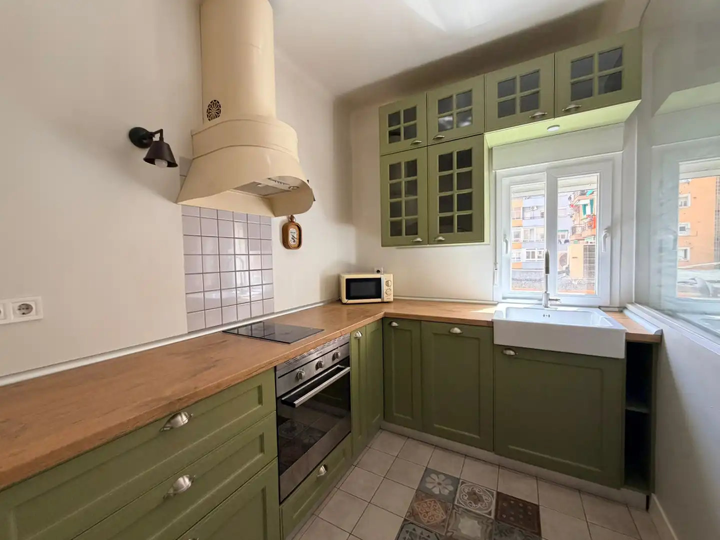 Kitchen of Flat for sale in Madrid  with Air Conditioner, Heating and Terrace