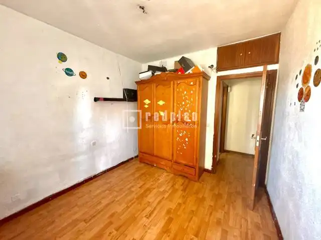 Habitación de Piso en venta en Madrid con Terraza