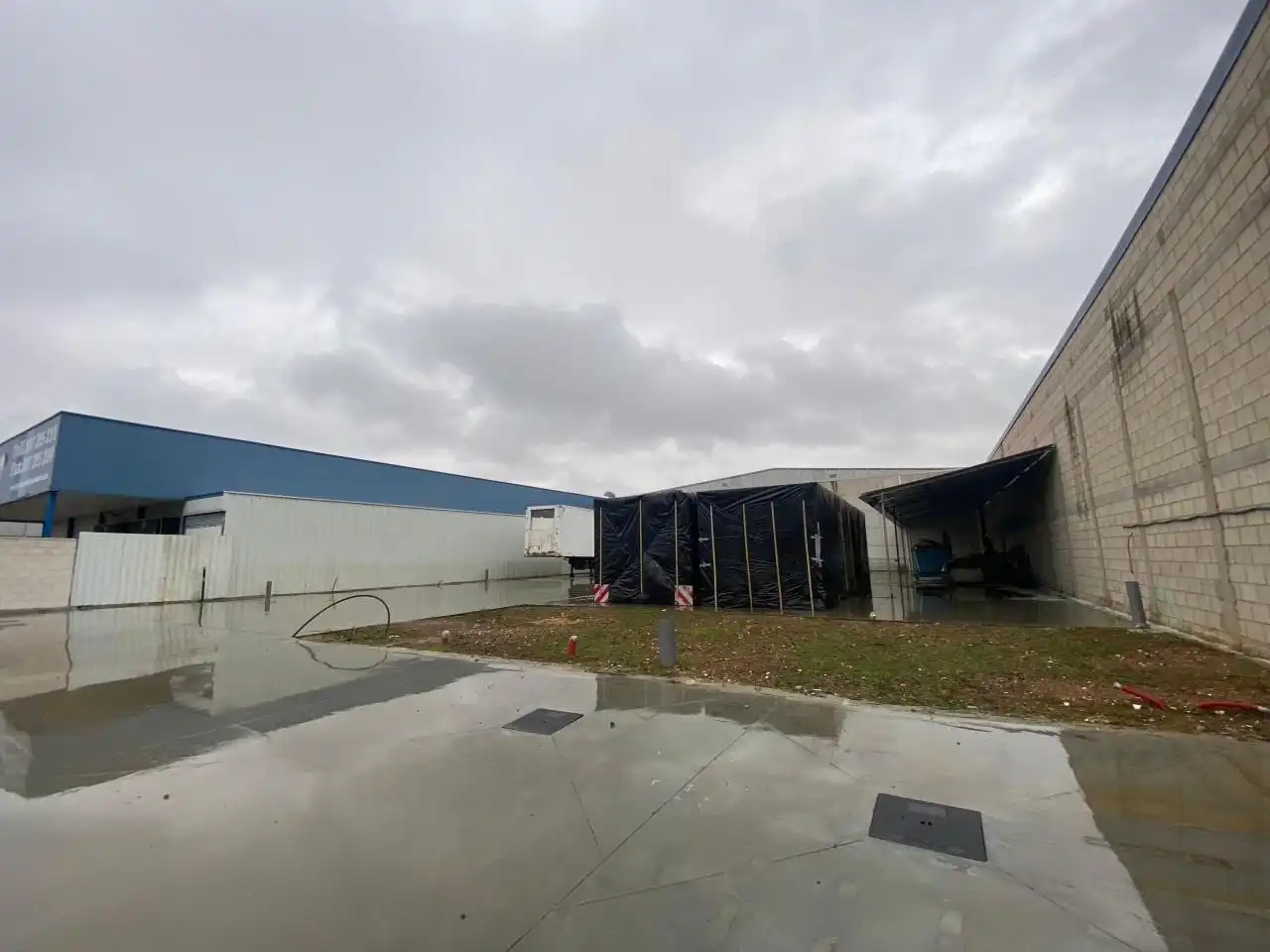 Exterior view of Industrial land for rent in Villaquilambre