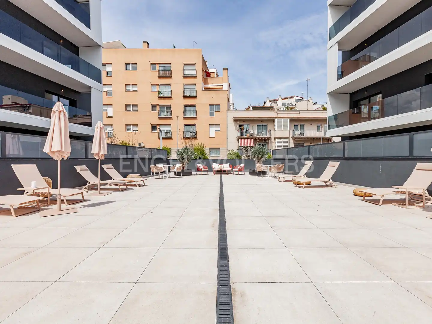 Terraza de Piso de alquiler en Esplugues de Llobregat con Aire acondicionado, Calefacción y Jardín privado