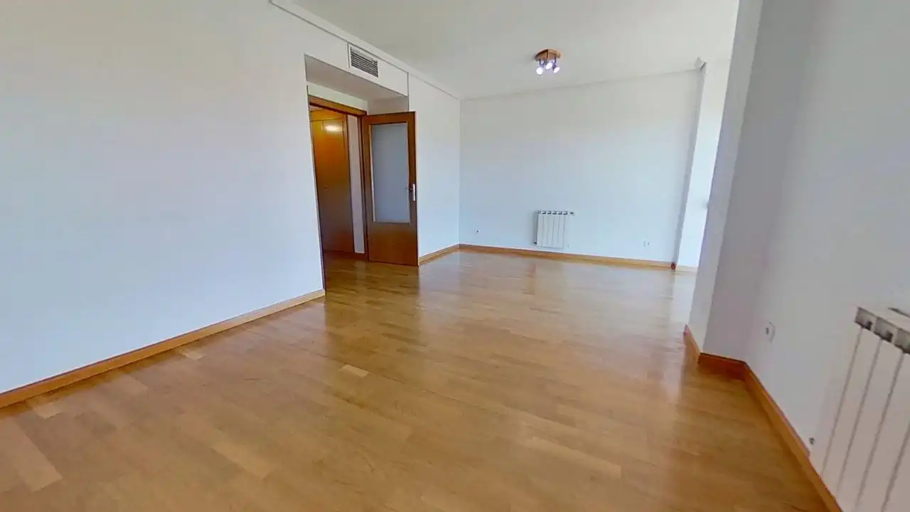 Living room of Flat for rent in Madrid  with Air Conditioner, Heating and Private garden