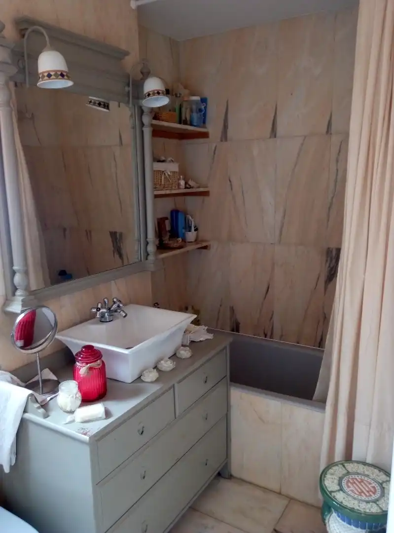 Baño de Piso de alquiler en Zaragoza con Aire acondicionado, Calefacción y Horno