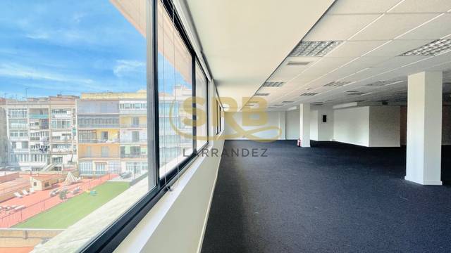 Oficina en Alquiler en Carrer de Balmes en L'Antiga Esquerra de l'Eixample