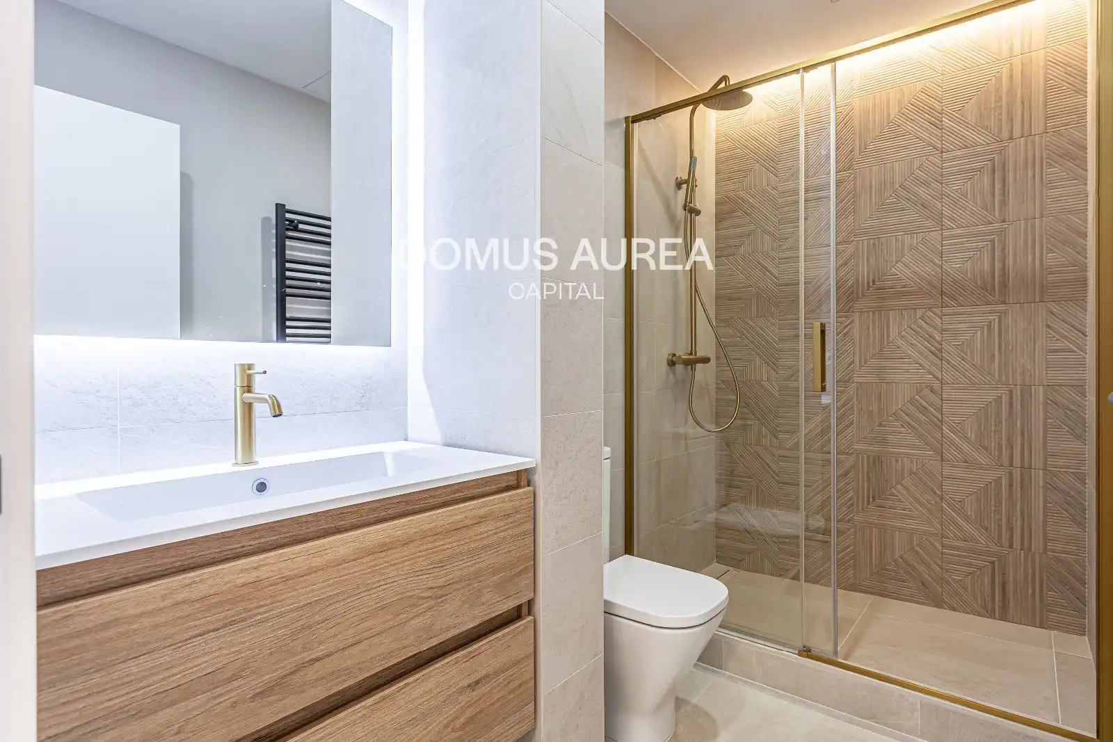 Piso en venta en Alfonso X, Almagro