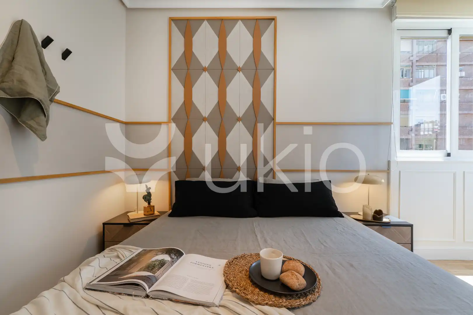 Apartamento de alquiler en Avenida de Alberto de Alcocer, Hispanoamérica - Bernabéu