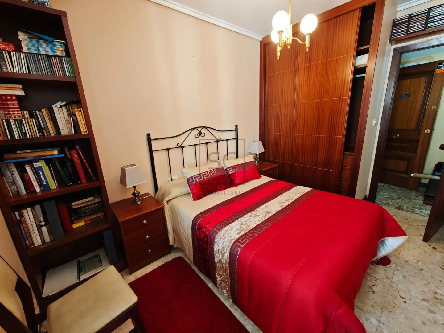 Habitación de Piso en venta en Ferrol con Calefacción, Trastero y Amueblado