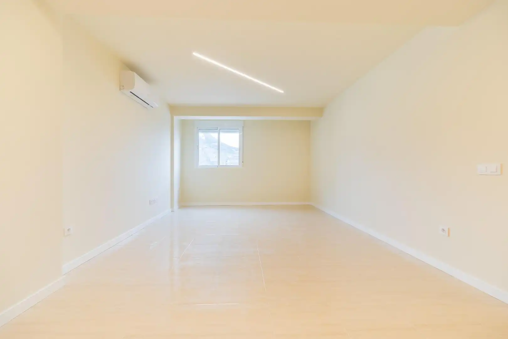 Piso en venta en Cieza con Aire acondicionado