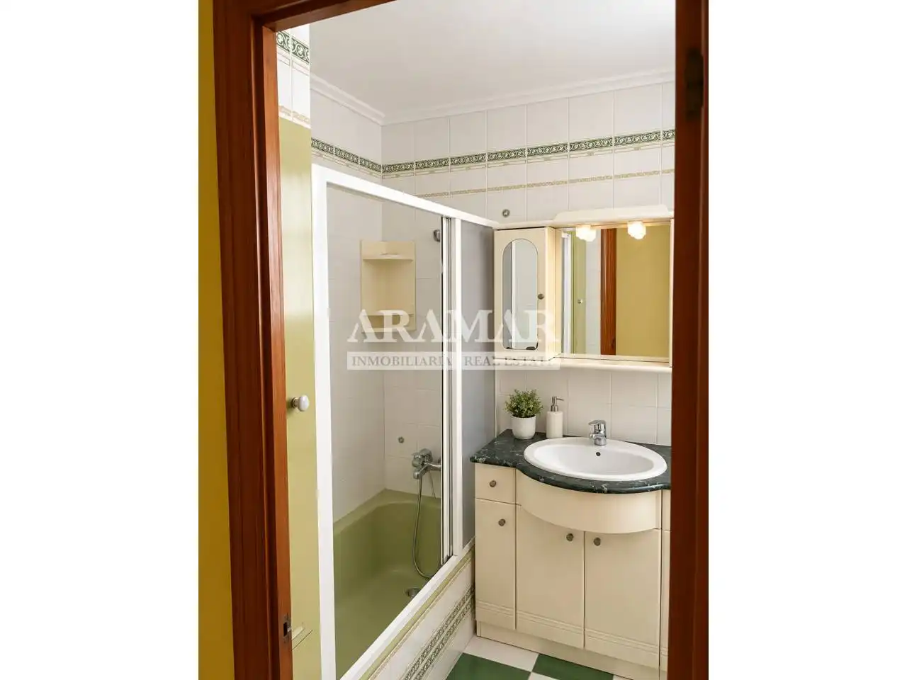 Flat for sale in Avenida Alcoi, imagen 6