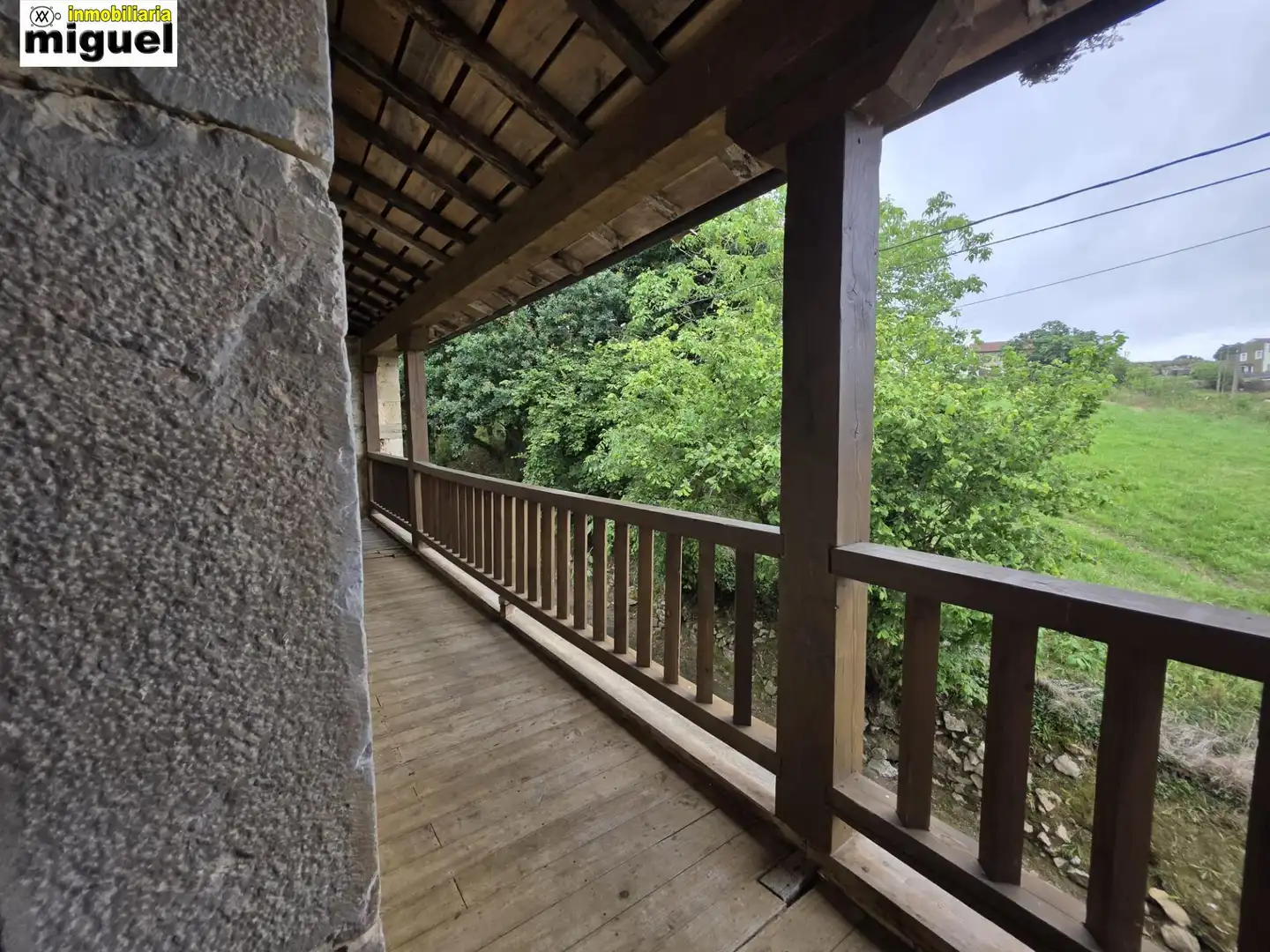 Terrasse von Haus oder Chalet zum Verkauf in Val de San Vicente  mit Privatgarten und Balkon
