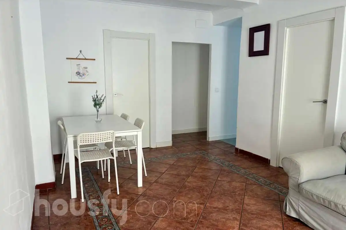 Comedor de Piso de alquiler en Sagunto / Sagunt con Aire acondicionado, Amueblado y Balcón