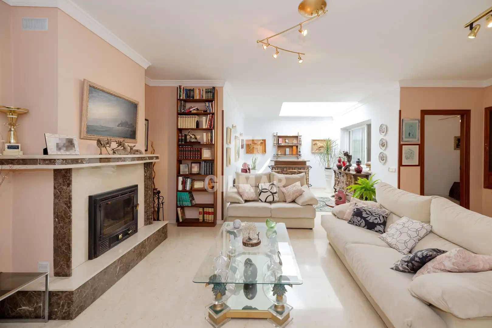 Sala de estar de Casa adosada en venta en Marbella