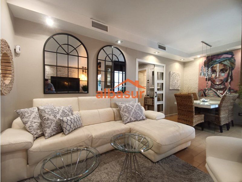 House or chalet for sale in Campo de la Verdad - Miraflores