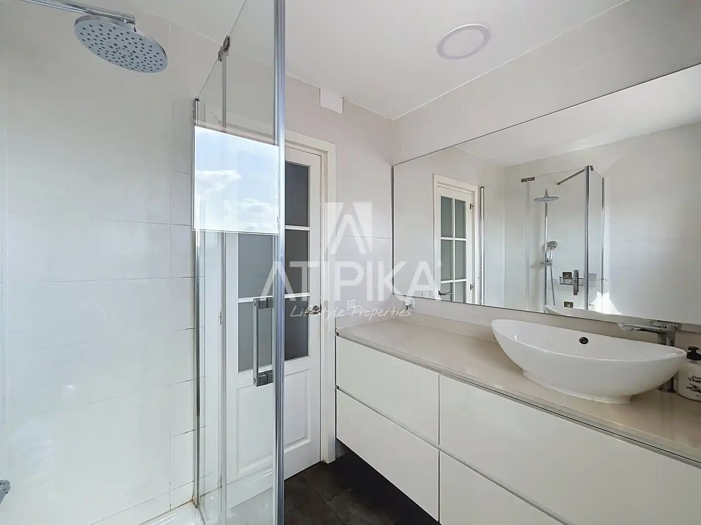 Bathroom of Flat for sale in Maó - Mahón  with Air Conditioner, Terrace and Furnished