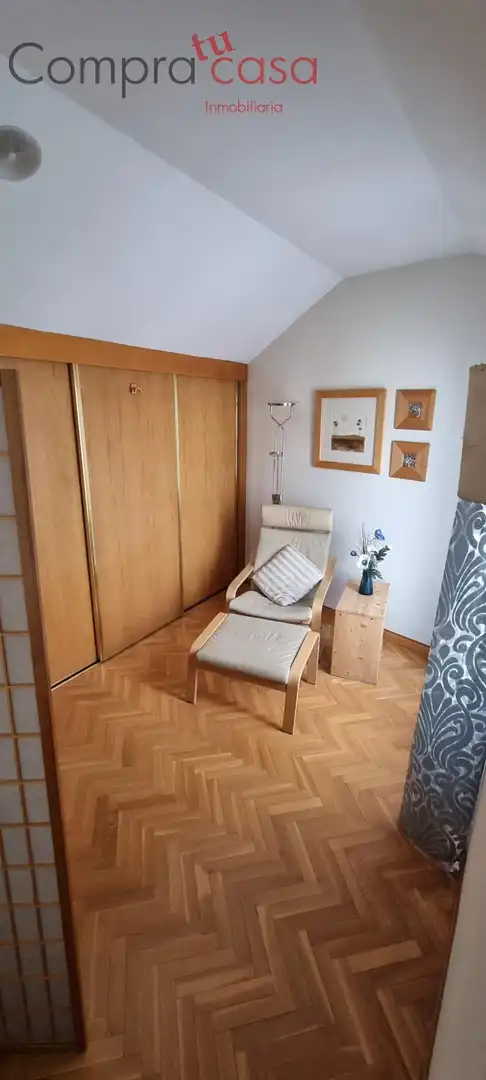 Bedroom of Flat for sale in Segovia  with Heating, Private garden and Parquet flooring