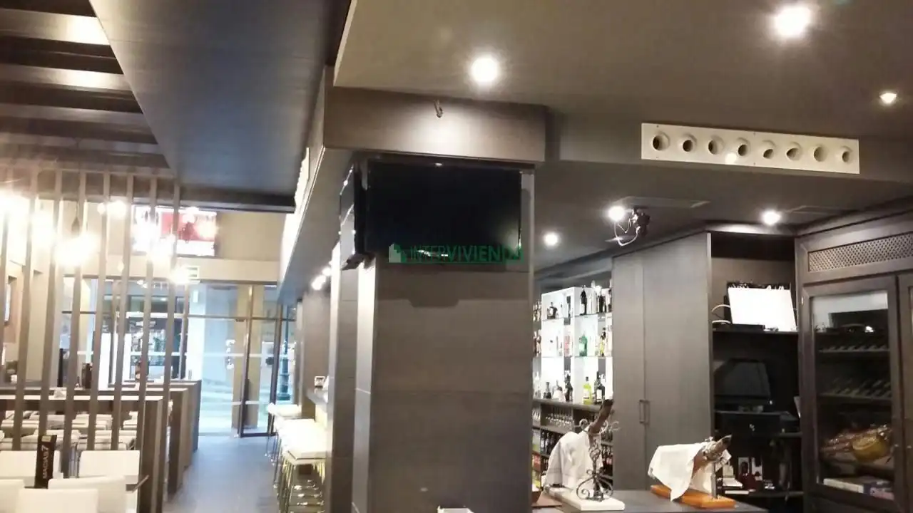 Local comercial en venda a Centro Urbano, imagen 5